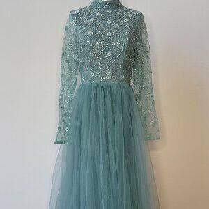 NEW Faeriesty Long-Sleeve Seafoam Princess Ball Gown, Size Large